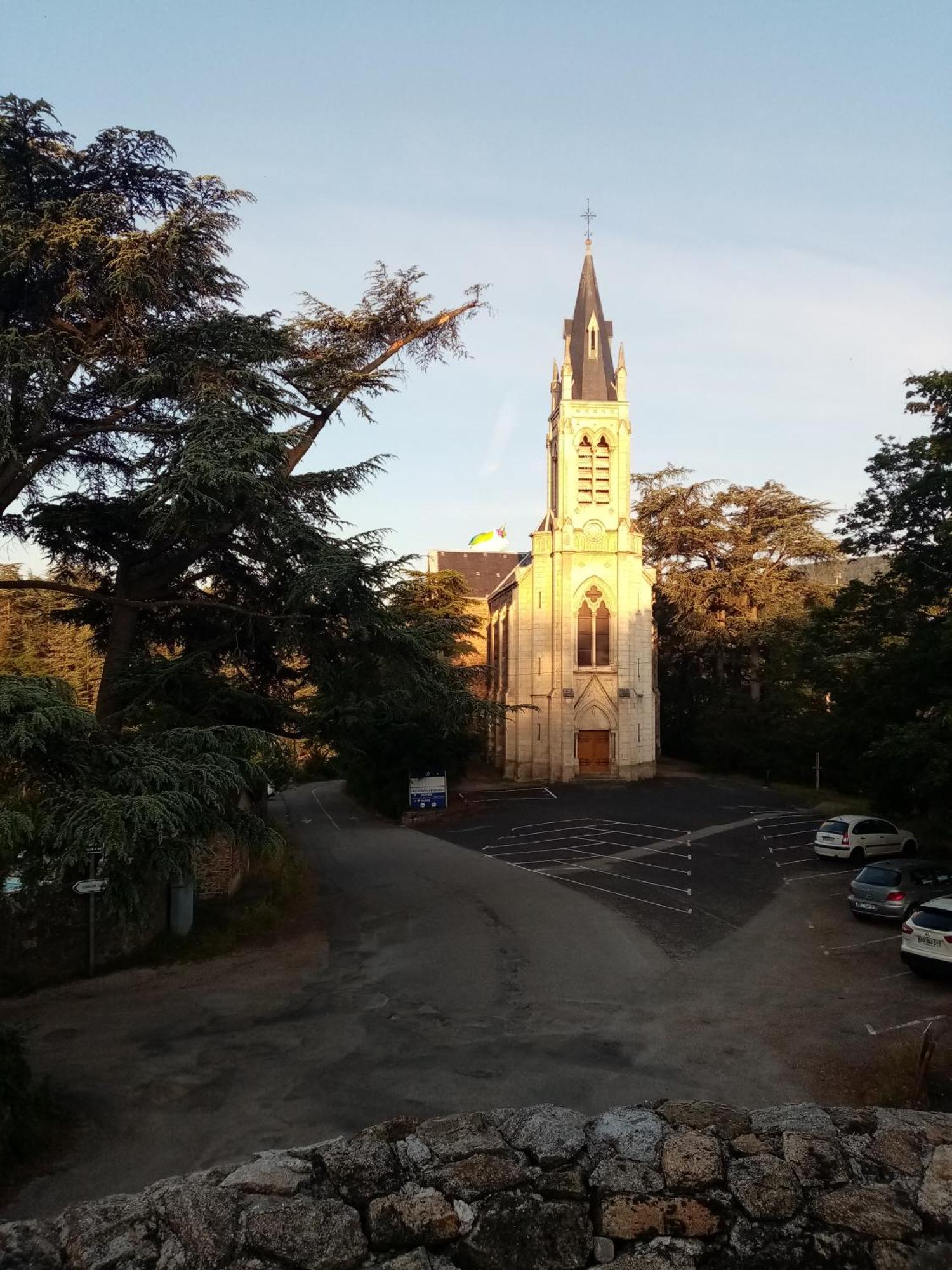 Charmant Gite Avec Parking Gratuit Sur Place. Davezieux Exterior photo